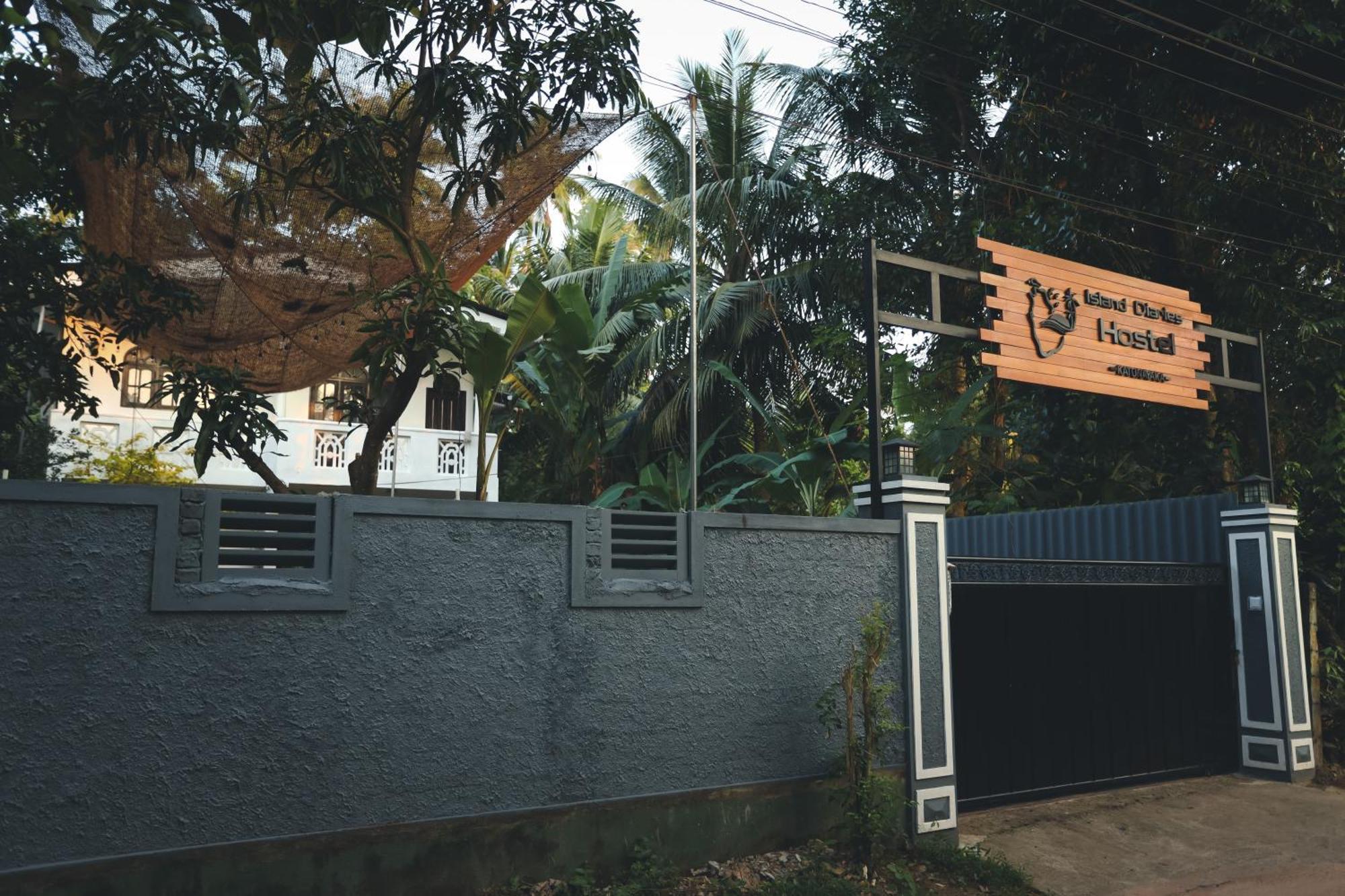 Island Diaries Hostel Katunayaka Exterior foto
